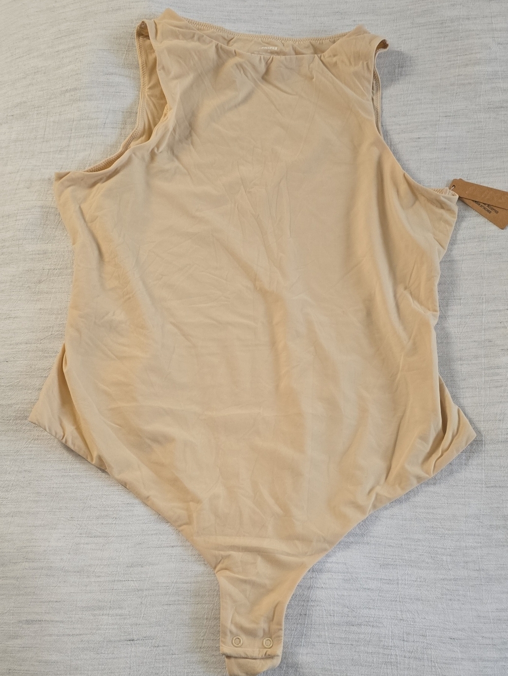 SKIMS Fits Everybody High Neck Bodysuit Size:3X Sand